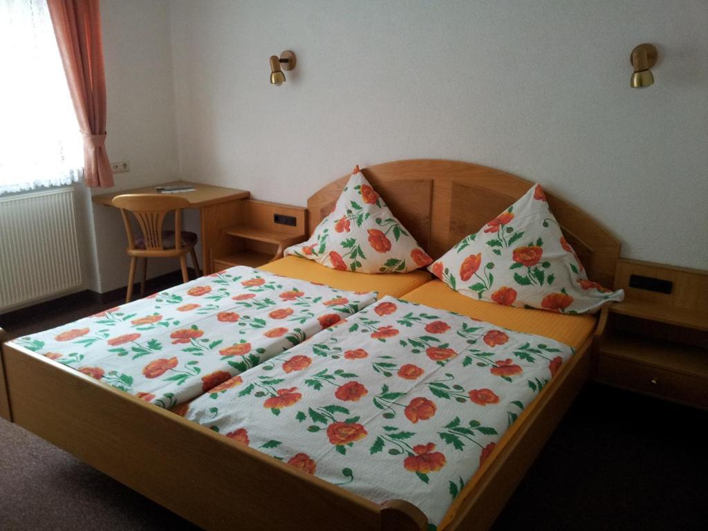 Moselhotel Waldeck بورجين الغرفة الصورة